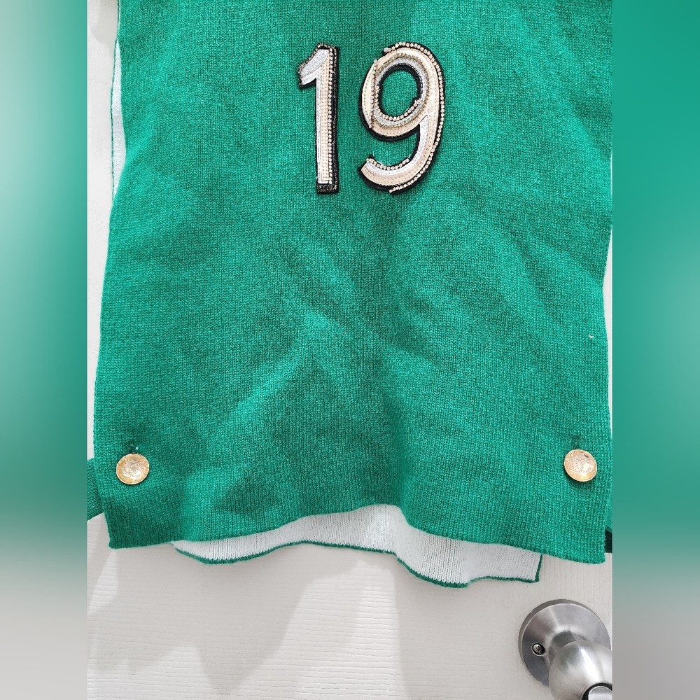 New Chanel Sweater Shirt Top, size 40, Cashmere, Green. - Picture 9 of 16